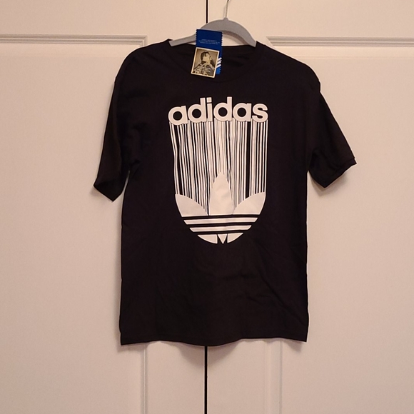 adidas Other - 🖤Adidas tee shirt🖤